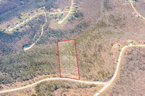 1916 Emory Creek Blvd, Branson, MO 65616 photo 2