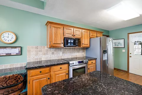 1929 S Forrest Heights Ave, Springfield, MO 65809 photo 12