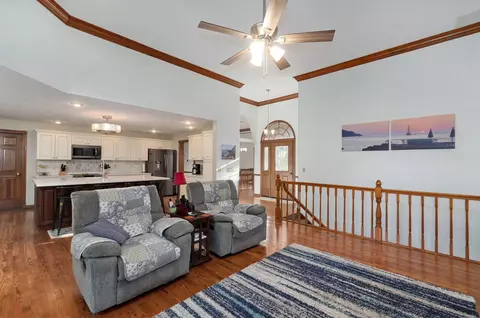 4805 S Pratt Ave, Springfield, MO 65804 photo 10