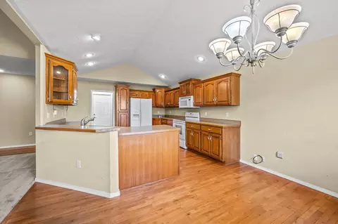 404 S Melaleuca Dr, Springfield, MO 65809 photo 7