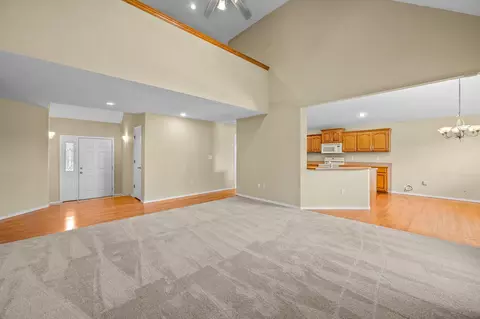 404 S Melaleuca Dr, Springfield, MO 65809 photo 6