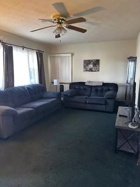 321 N Mill St, Marshfield, MO 65706 photo 3