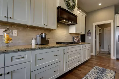 1696 W Silver Oak Dr, Springfield, MO 65810 photo 12