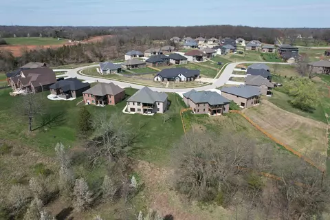 1696 W Silver Oak Dr, Springfield, MO 65810 photo 45