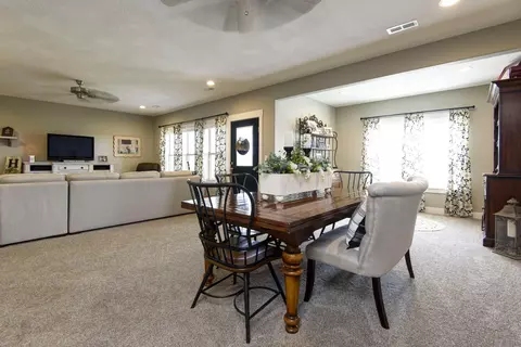 1696 W Silver Oak Dr, Springfield, MO 65810 photo 28