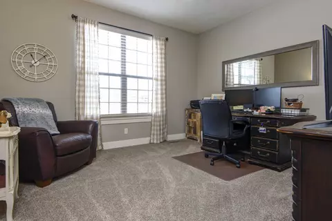 1696 W Silver Oak Dr, Springfield, MO 65810 photo 22