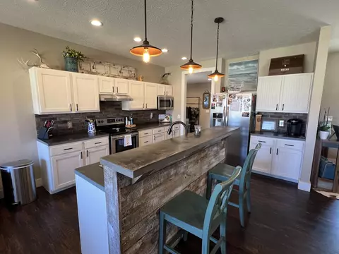 1407 E 14th St, Mountain Grove, MO 65711 photo 10