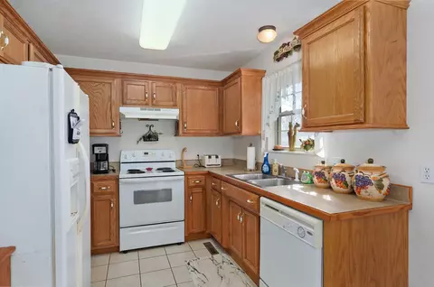 620 E Bedford St, Marshfield, MO 65706 photo 10