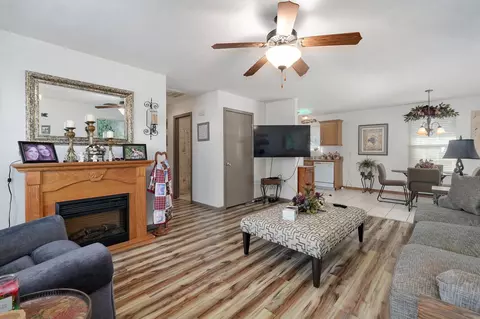 620 E Bedford St, Marshfield, MO 65706 photo 5