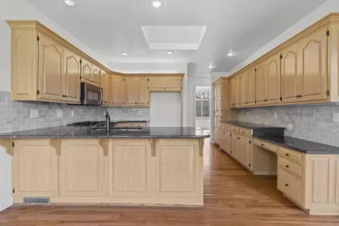 3813 E Kingsbury St, Springfield, MO 65809 photo 19