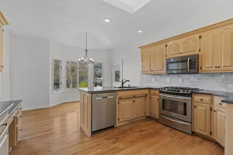 3813 E Kingsbury St, Springfield, MO 65809 photo 22