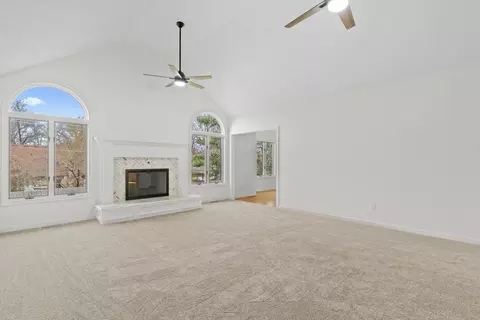 3813 E Kingsbury St, Springfield, MO 65809 photo 9