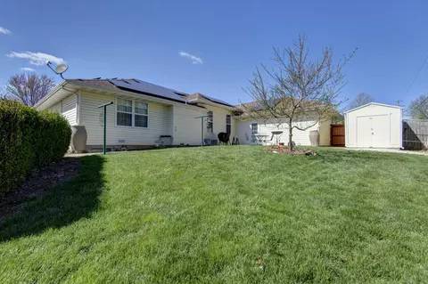 402 South St, Willard, MO 65781 photo 11