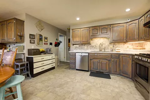 402 South St, Willard, MO 65781 photo 19