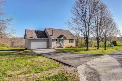 205 Sunset Rdg, Ozark, MO 65721 photo 3