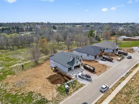 3920 E Woodhue St, Springfield, MO 65802 photo 11