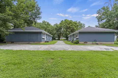 821825 S Ferguson Ave, Springfield, MO 65806