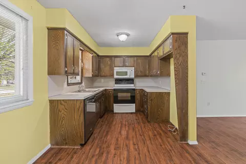 5447 S Honeysuckle Ln, Battlefield, MO 65619 photo 11
