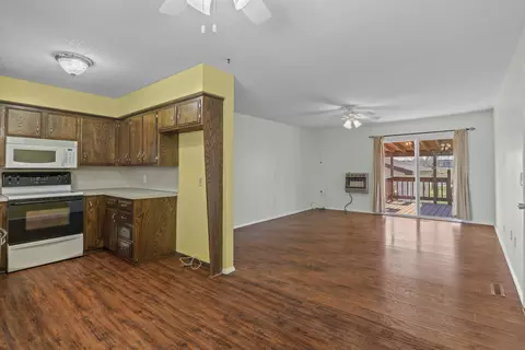 5447 S Honeysuckle Ln, Battlefield, MO 65619 photo 12