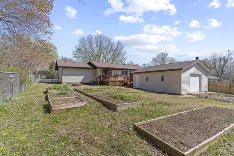 5447 S Honeysuckle Ln, Battlefield, MO 65619 photo 29