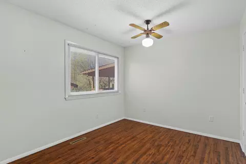 5447 S Honeysuckle Ln, Battlefield, MO 65619 photo 19