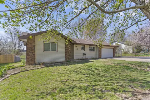 5447 S Honeysuckle Ln, Battlefield, MO 65619 photo 3