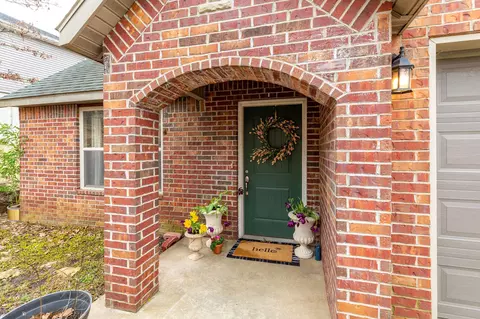 221 Kelsi Ln, Branson, MO 65616 photo 2