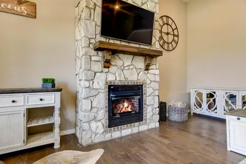 760 E Gallup Hill Rd, Nixa, MO 65714 photo 5