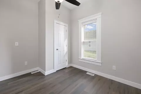 923 N Prospect Ave, Springfield, MO 65802 photo 13