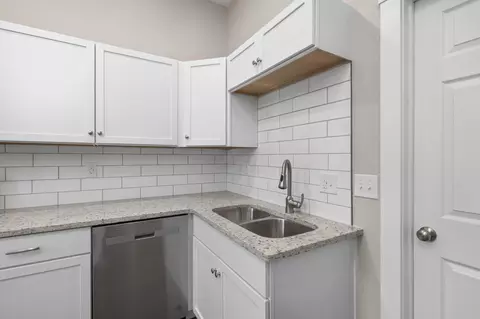 923 N Prospect Ave, Springfield, MO 65802 photo 9