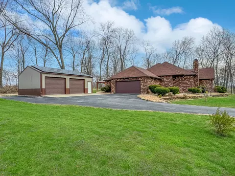 2083 W Trevor Trl, Ozark, MO 65721 photo 2