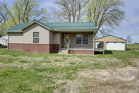 325 N Gilman Ave, Wheaton, MO 64874 photo 2