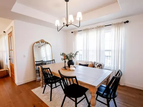Dining - 100 Pond View Dr, Marshfield, MO 65706 photo 6 of 9