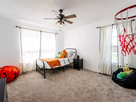 Bedroom - 100 Pond View Dr, Marshfield, MO 65706 photo 4 of 12