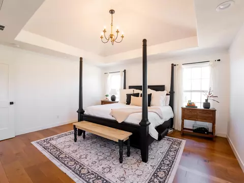 Bedroom - 100 Pond View Dr, Marshfield, MO 65706 photo 7 of 12