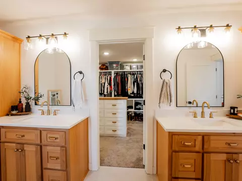 Bath - 100 Pond View Dr, Marshfield, MO 65706 photo 11 of 12