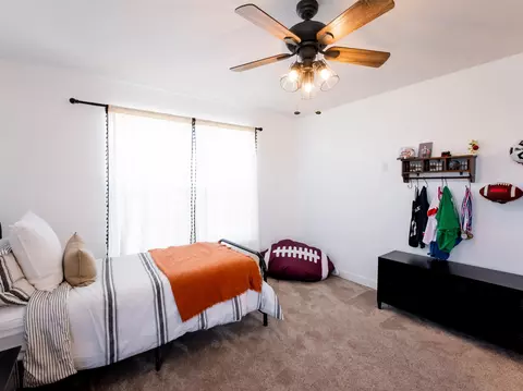 Bedroom - 100 Pond View Dr, Marshfield, MO 65706 photo 3 of 12