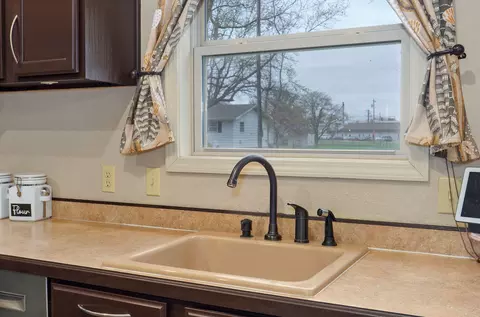 198 W Walnut St, Nixa, MO 65714 photo 11