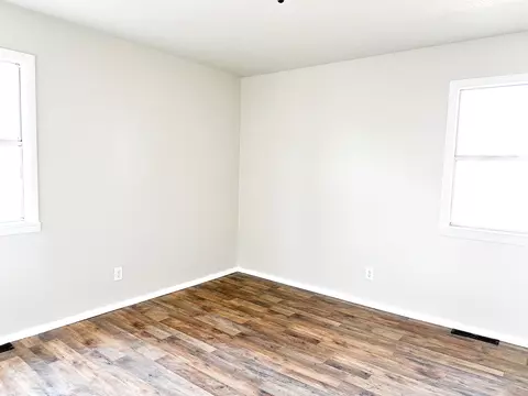 523 525 Maple St, Neosho, MO 64850 photo 12