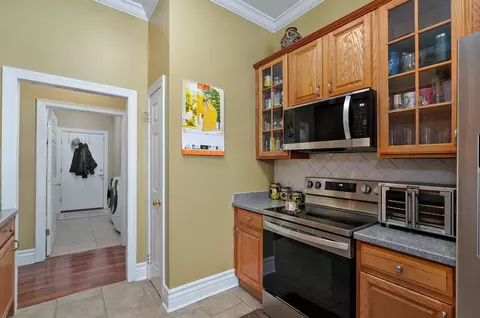 Kitchen - 931 N Travis Ave, Republic, MO 65738 photo 2 of 4