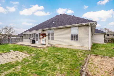 Exterior - 931 N Travis Ave, Republic, MO 65738 photo 9 of 9