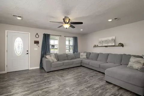 404 Harrison St, Nixa, MO 65714 photo 5