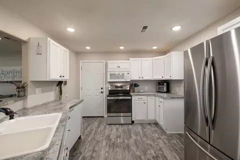 404 Harrison St, Nixa, MO 65714 photo 9