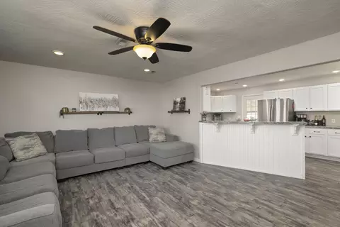 404 Harrison St, Nixa, MO 65714 photo 4