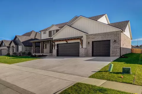 Exterior - 882 Emerald Ter, Nixa, MO 65714 photo 3 of 13