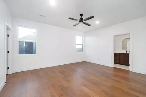 Living - 882 Emerald Ter, Nixa, MO 65714 photo 3 of 3