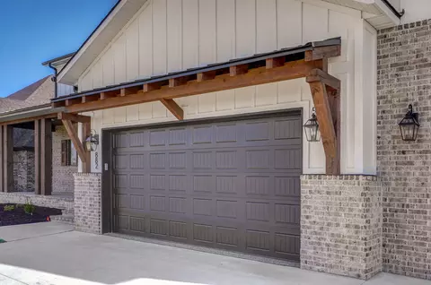 Exterior - 882 Emerald Ter, Nixa, MO 65714 photo 5 of 13