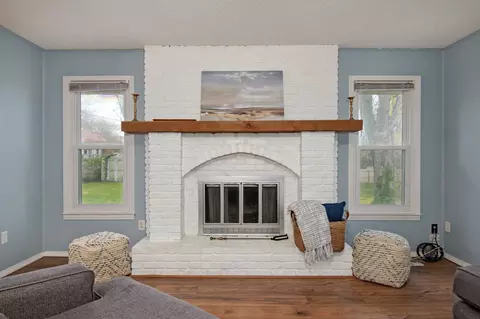 Living - 2048 S Lexington Ave, Springfield, MO 65807 photo 4 of 7