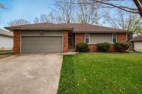2048 S Lexington Ave, Springfield, MO 65807