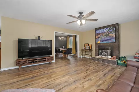 Living - 2004 S Oak Grove Ave, Springfield, MO 65804 photo 2 of 6